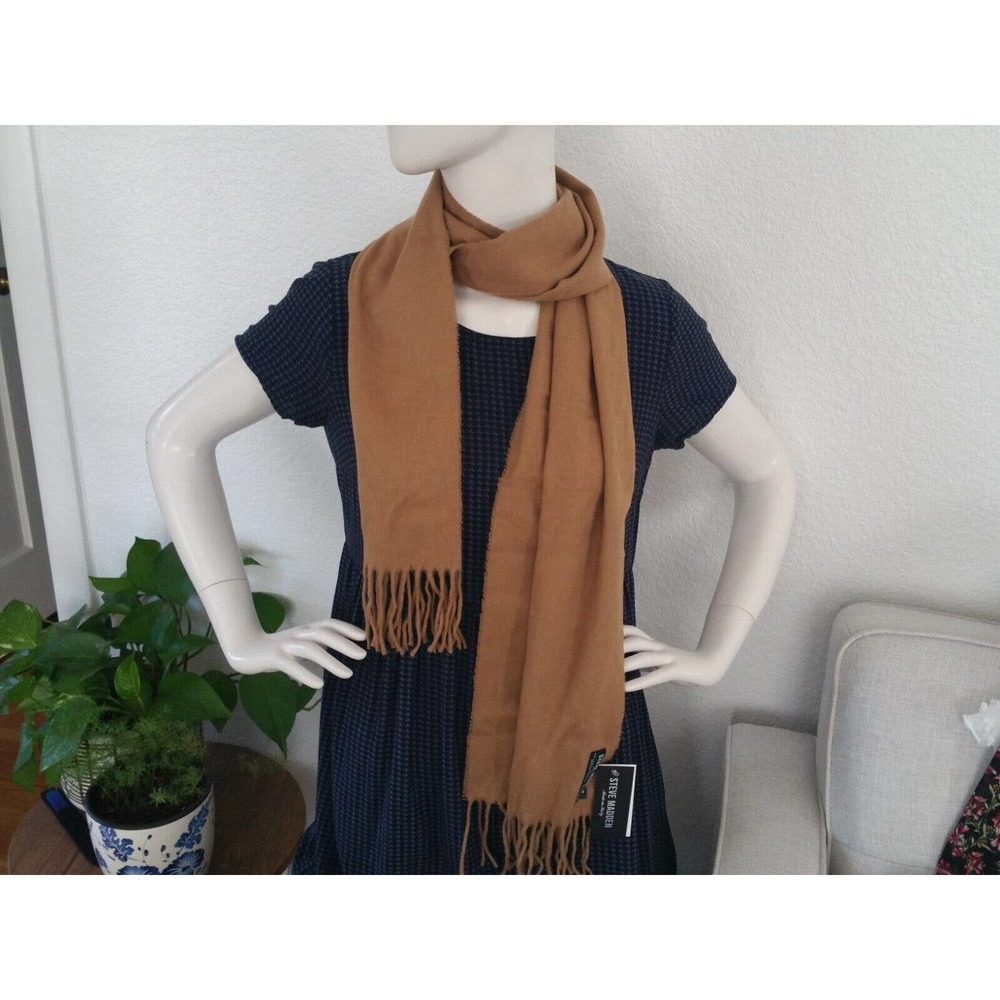 New Steve Madden Women's Scarf Solid Color Pattern Camel Tan made in Italy